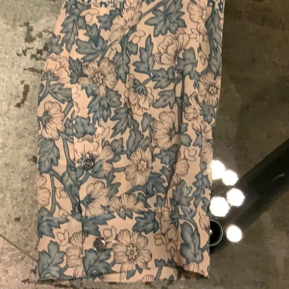 Joie Silk flower blouse - Picture 6 of 6